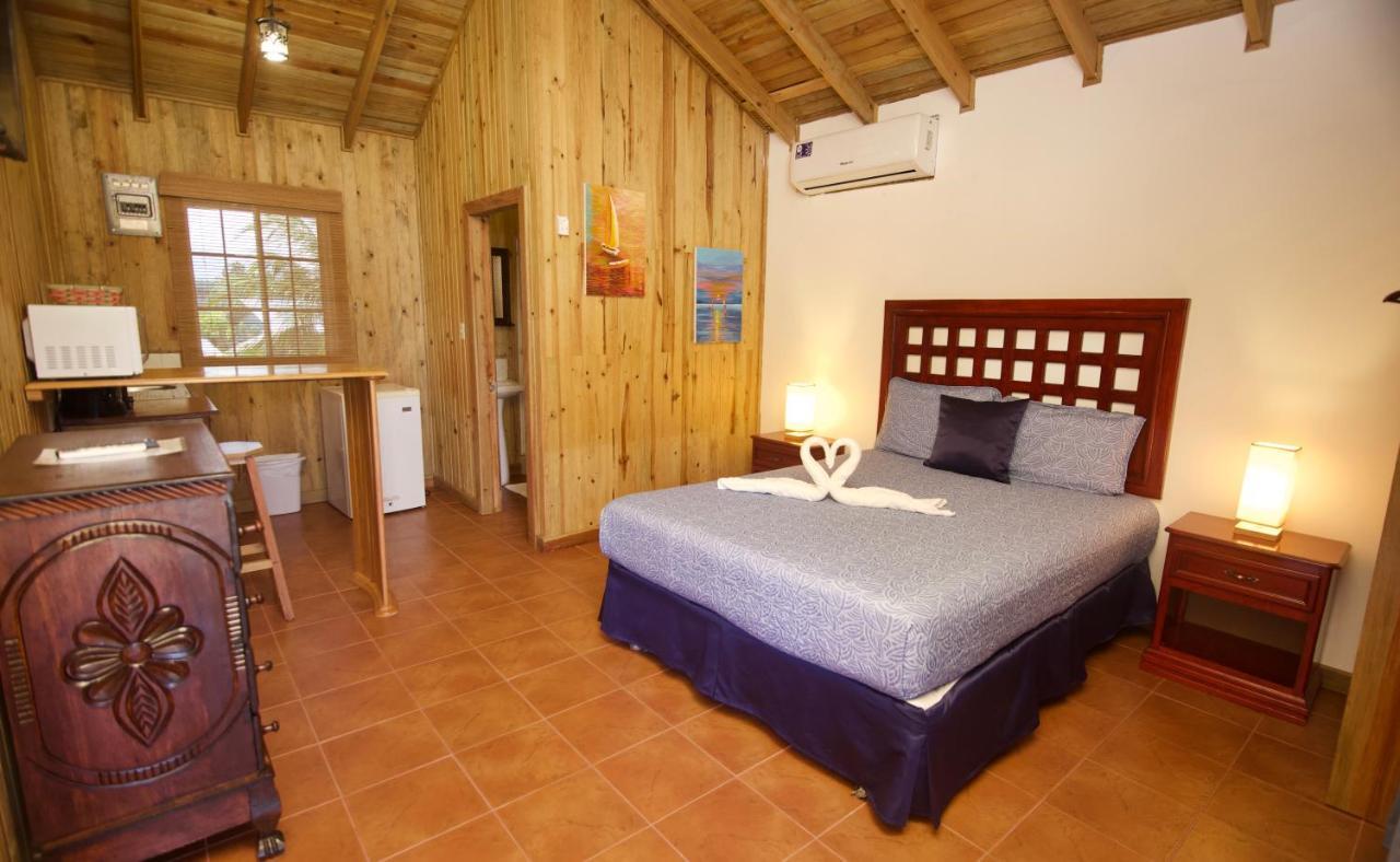 Hotel Playa Caribe Tela Εξωτερικό φωτογραφία