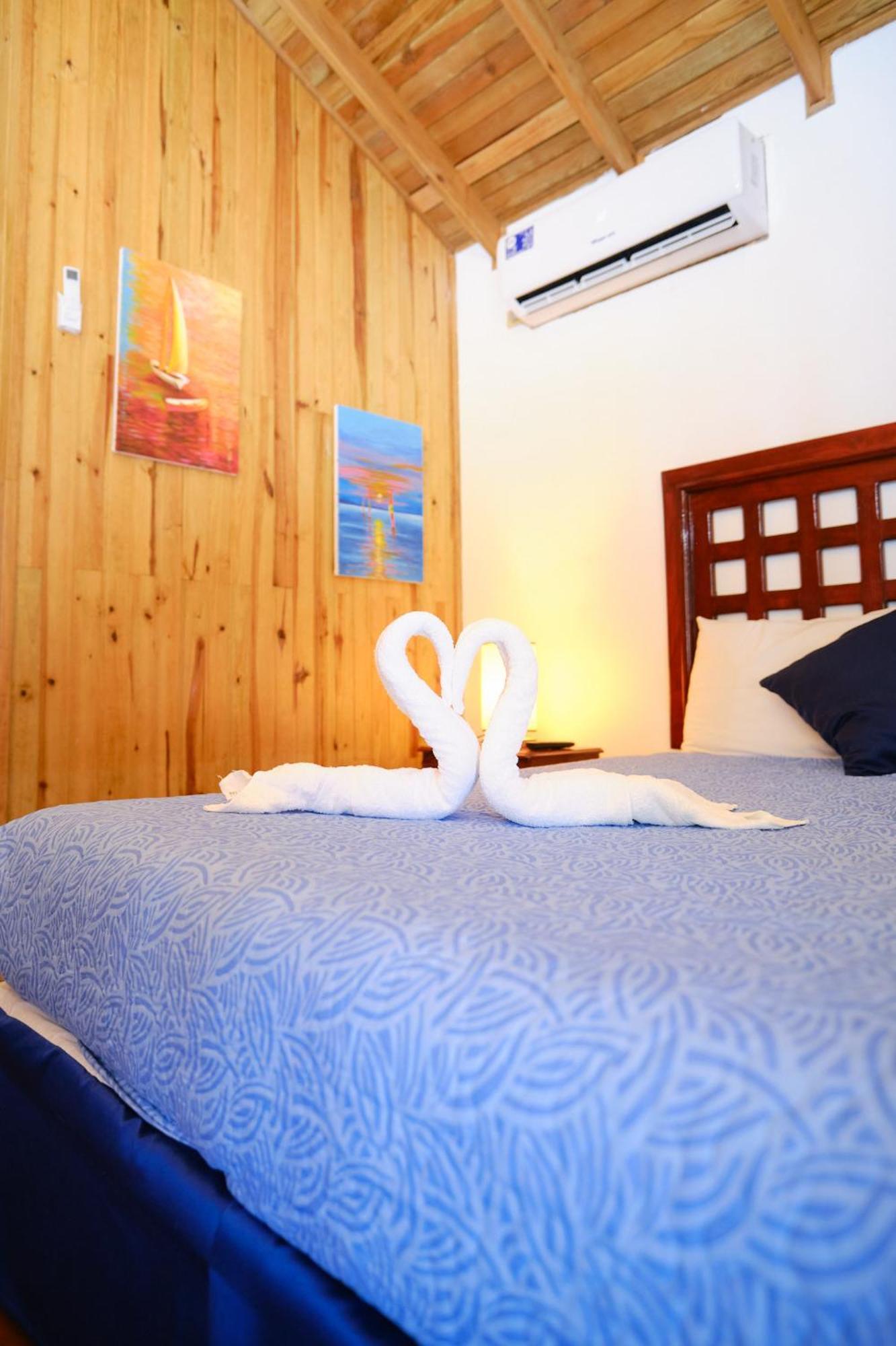 Hotel Playa Caribe Tela Εξωτερικό φωτογραφία
